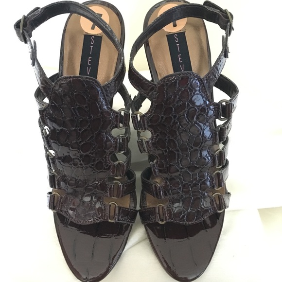 🌺 Steve Madden Faux Patent Leather Stacked Heel - Picture 4 of 6